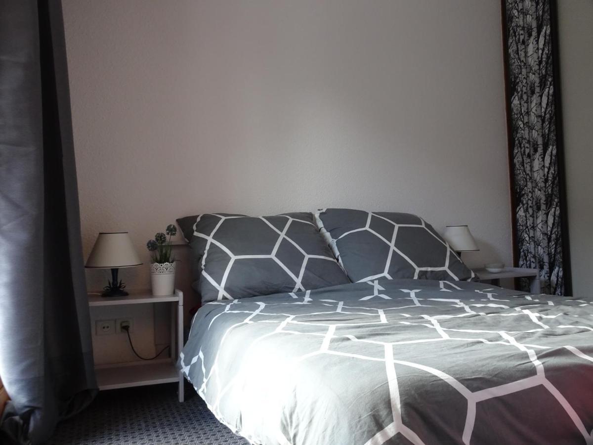 La Lonzagne Apartment เปเซย์-น็องครัวซ์ ภายนอก รูปภาพ